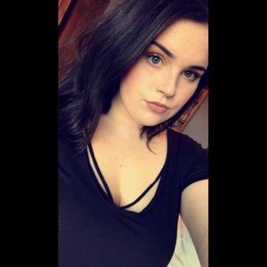 Meet your Posher, Eva